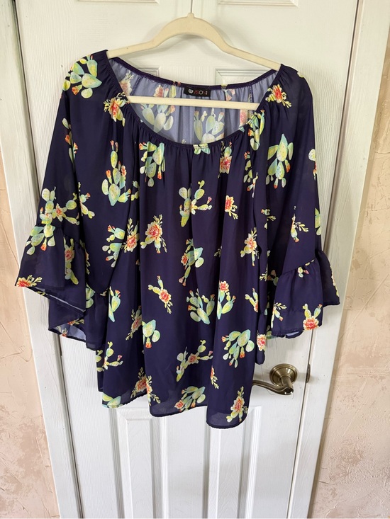 Vision Usa Tops - Floral Navy Off-Shoulder Peasant Blouse with Ruffle Sleeves